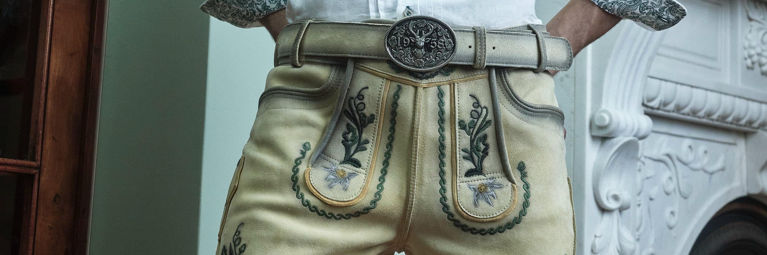 Kniebundlederhosen Kniebundlederhosen