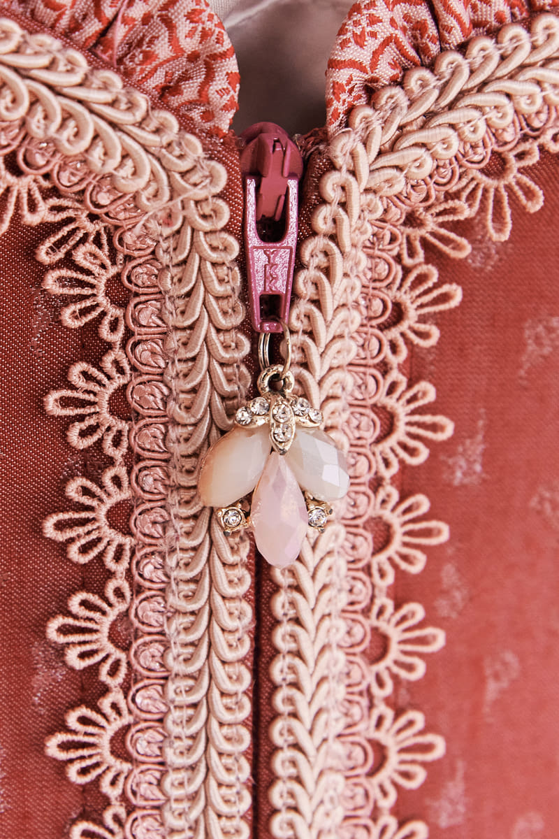 Dirndl Prunella (60cm)