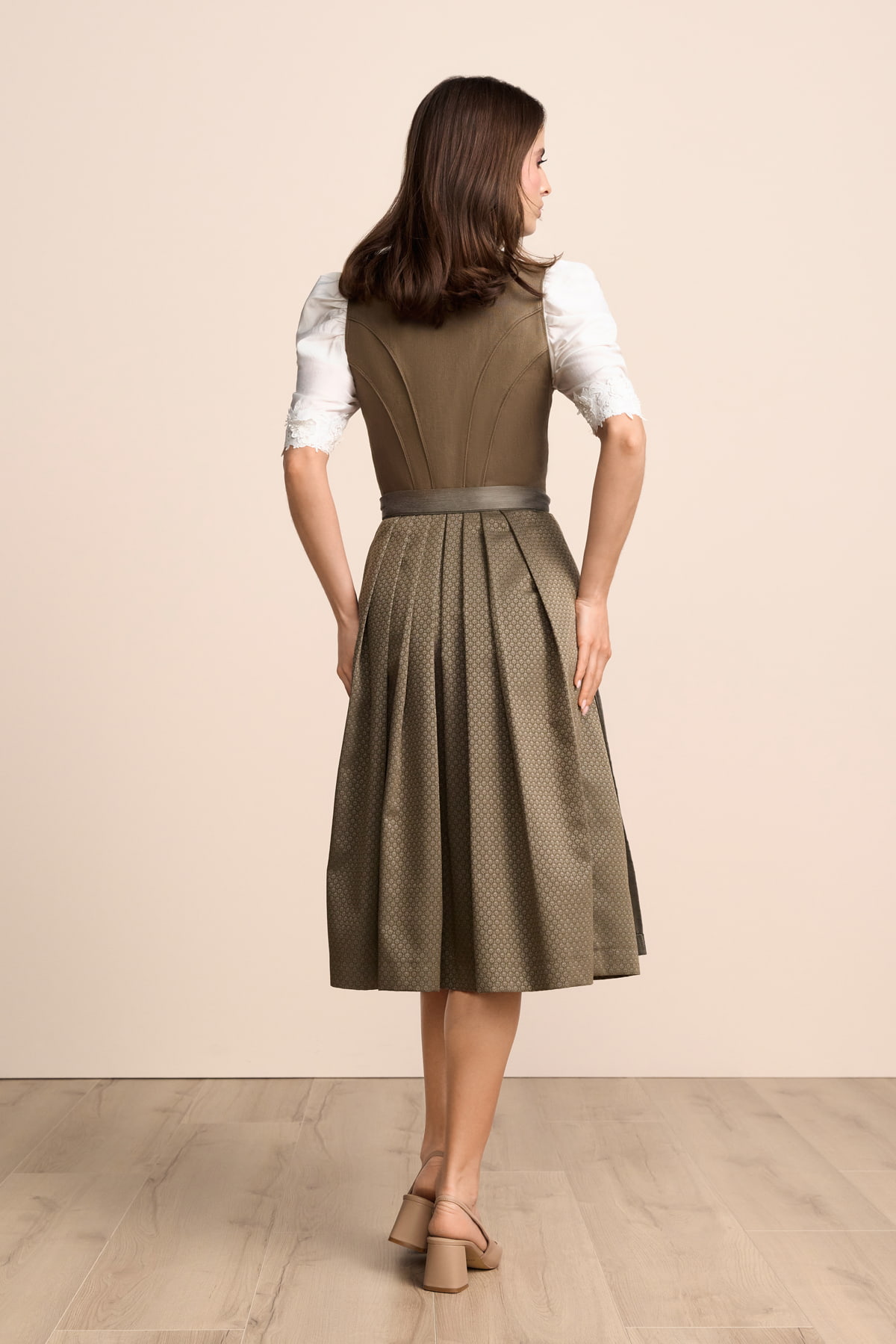 Dirndl Niamh (70cm)