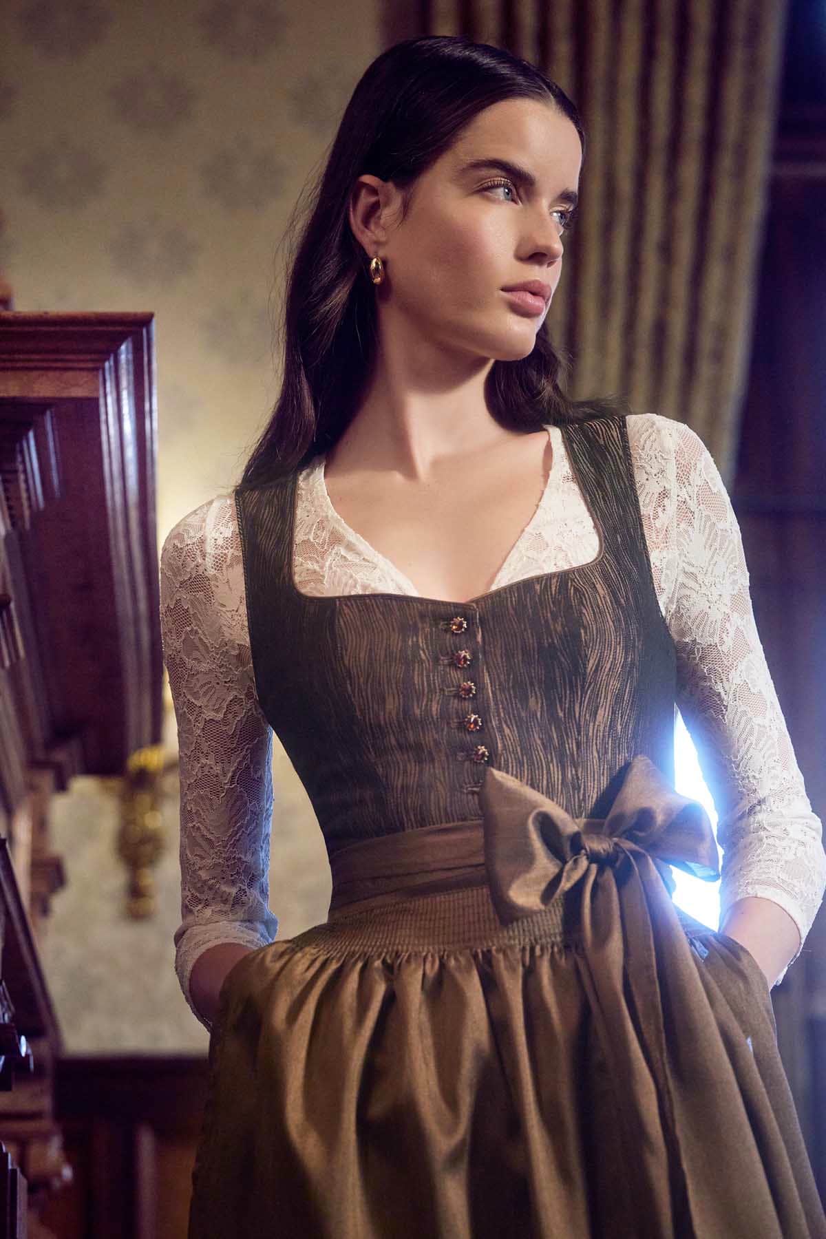 Dirndl Darby (70cm)