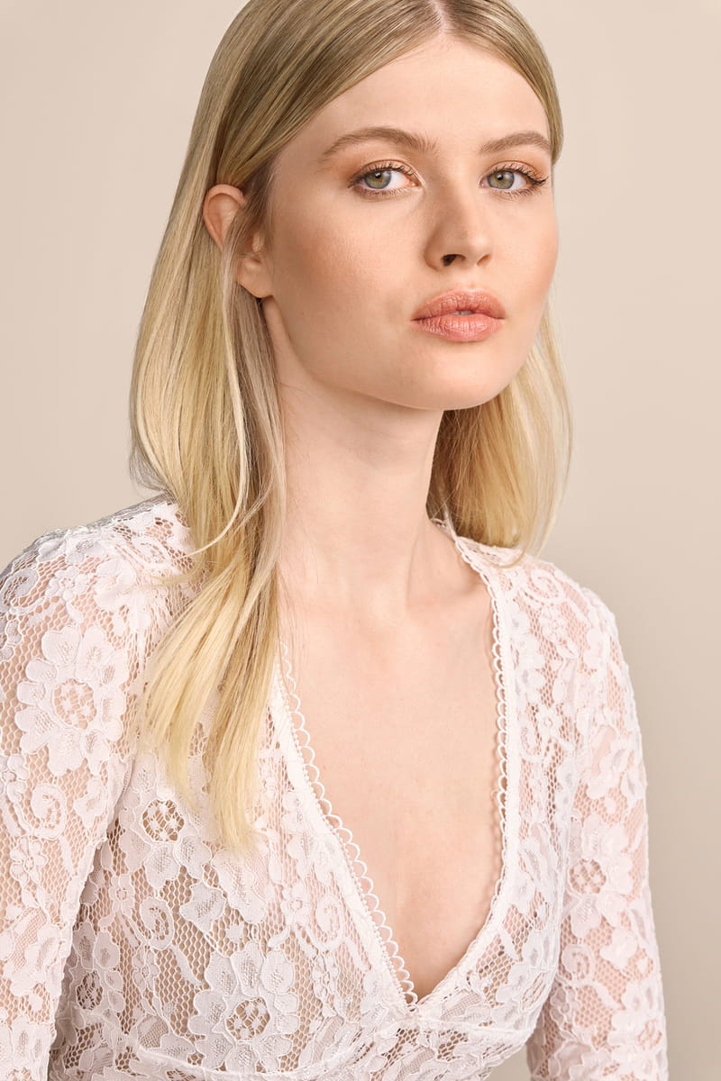 Dirndlbluse Adelaida