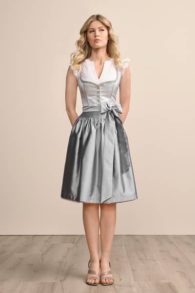 Dirndl Yani (60cm)