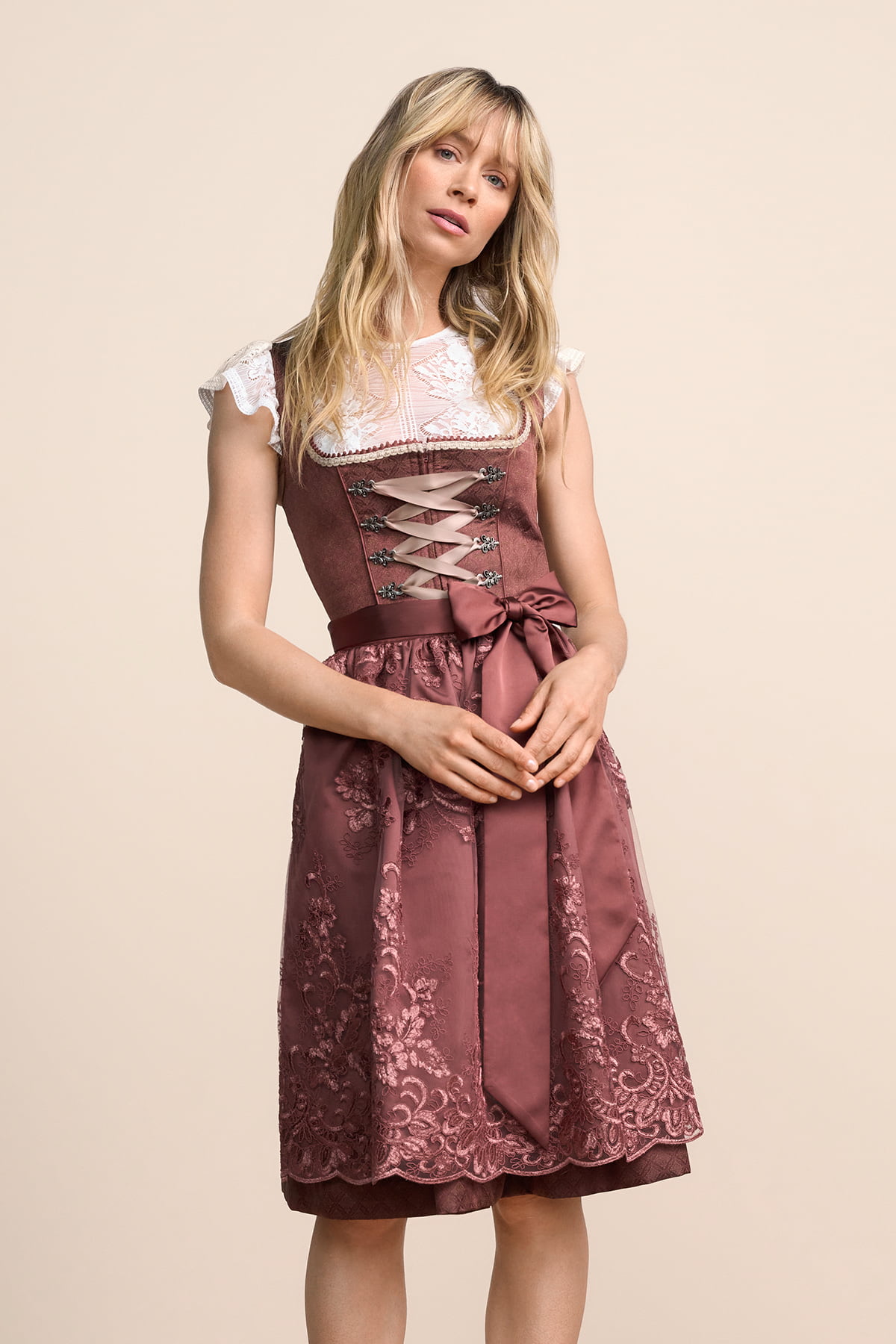 Dirndl Nevaeh (60cm)