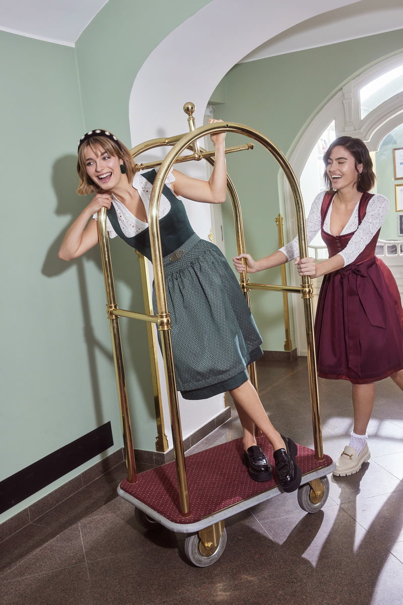 Dirndl Alisha (60cm)