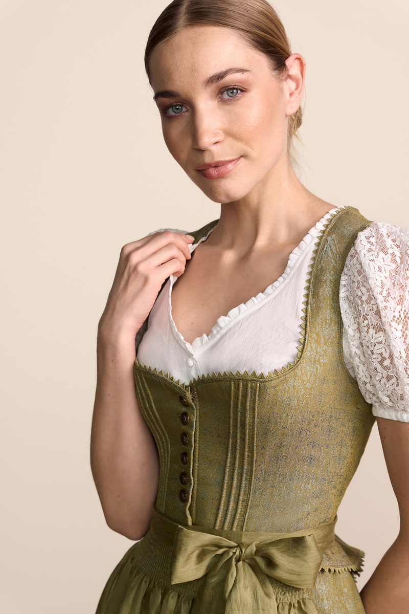 Dirndl Eryndra (70cm)