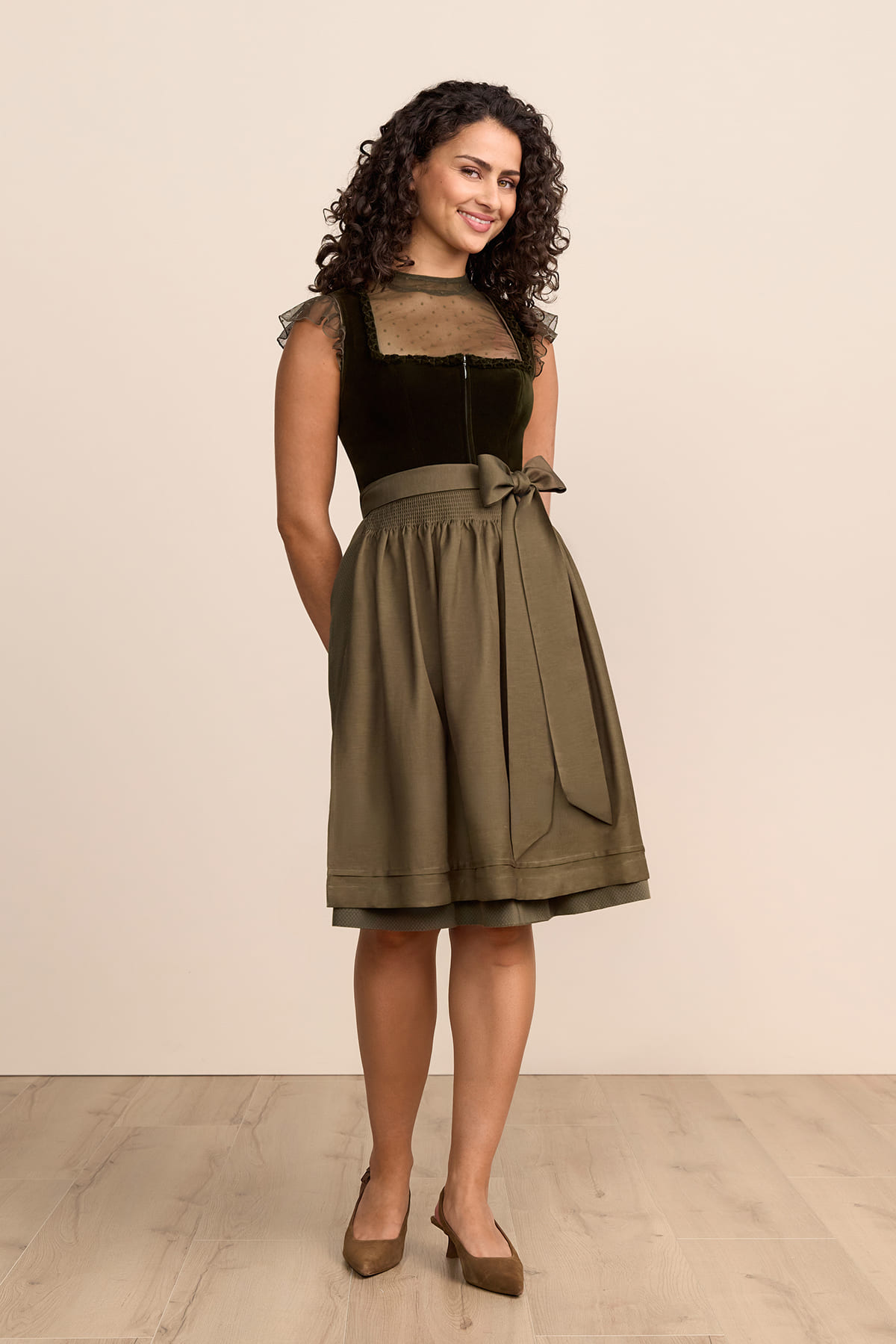 Dirndl Zephyrae (60cm)