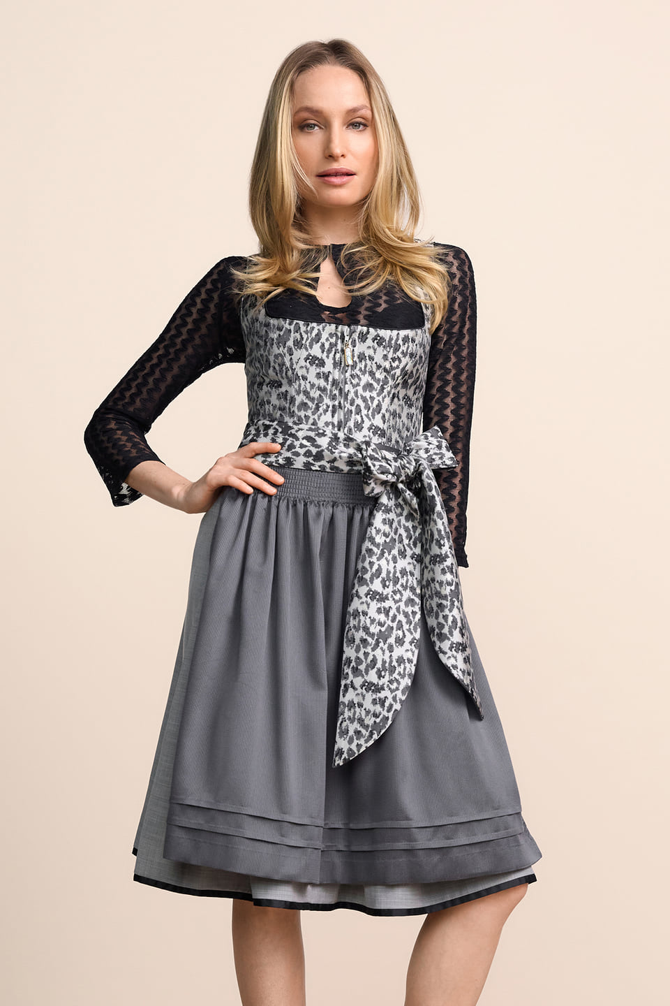 Dirndl Carly (60cm)