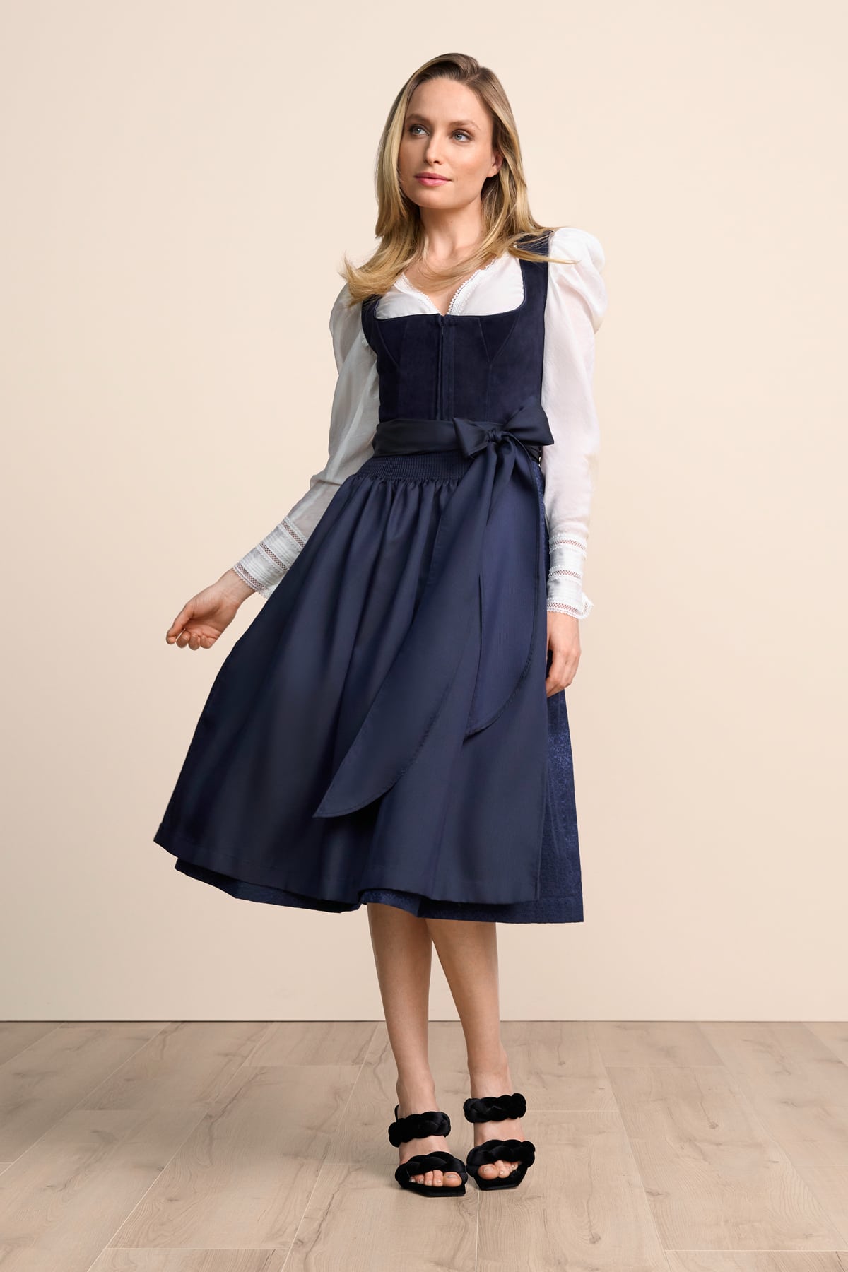 Dirndl Zelara (70cm)