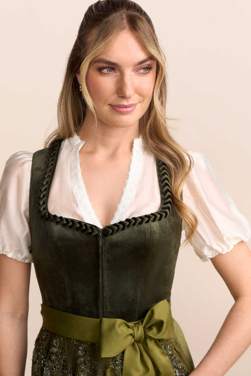 Dirndl Cassie (70cm)