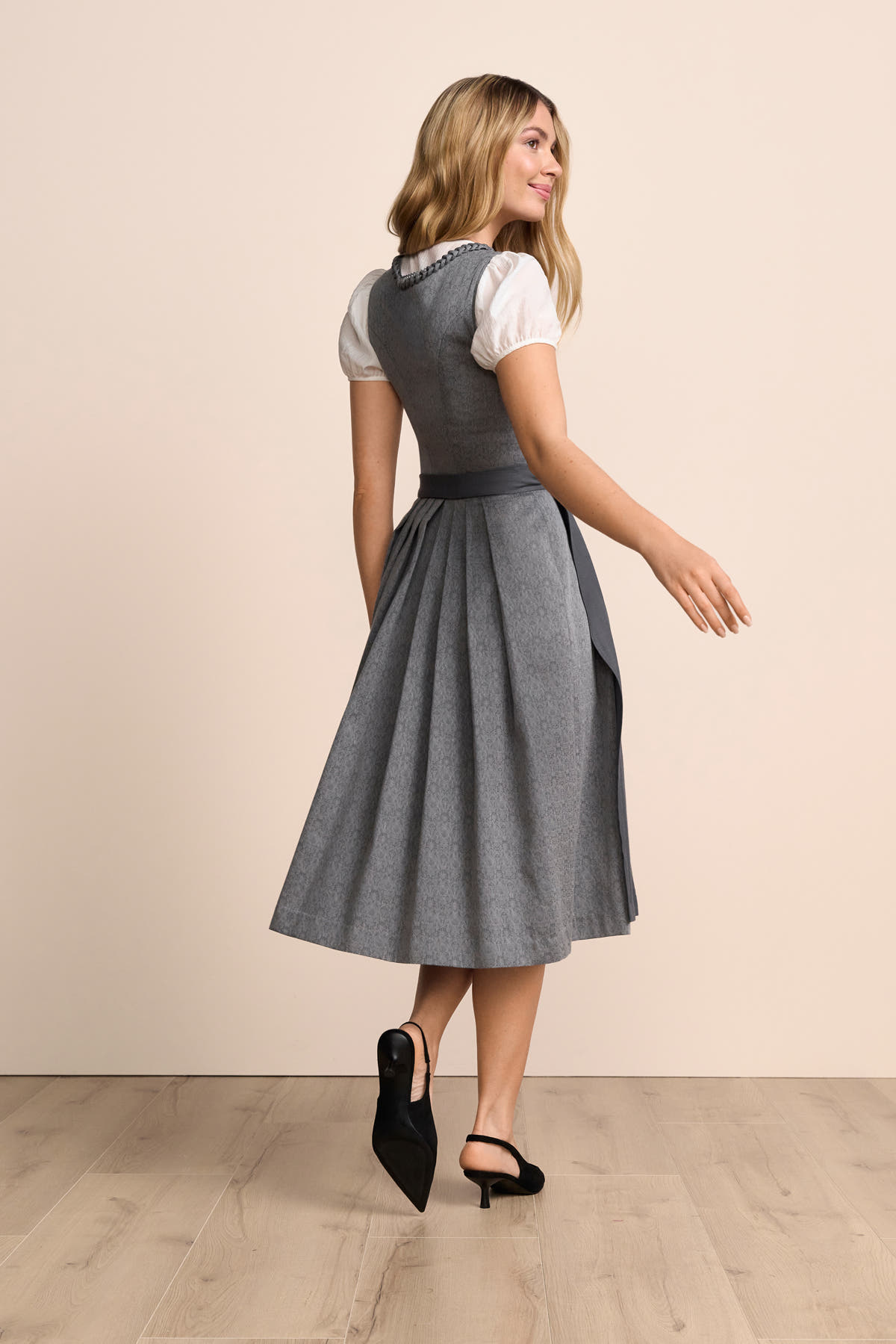 Dirndl Cyndra (70cm)
