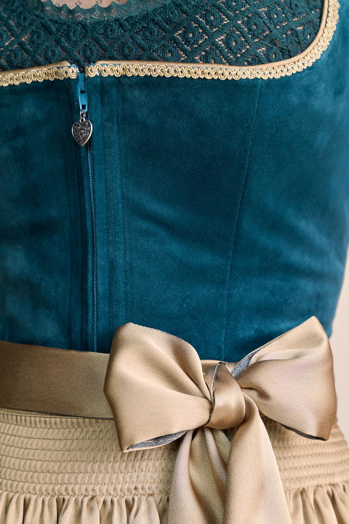 Dirndl Dena (60cm)