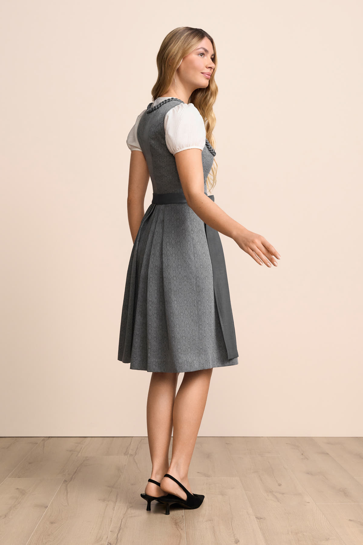 Dirndl Cyndra (60cm)
