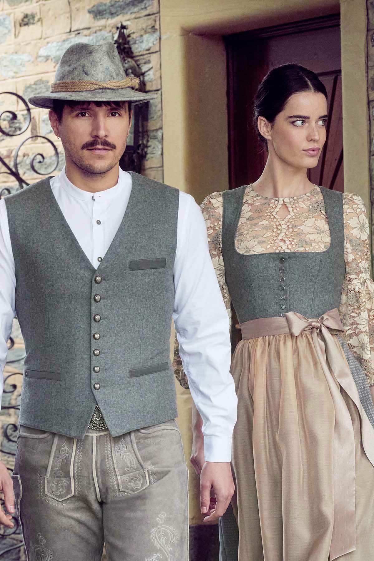 Dirndl Judita (60cm)