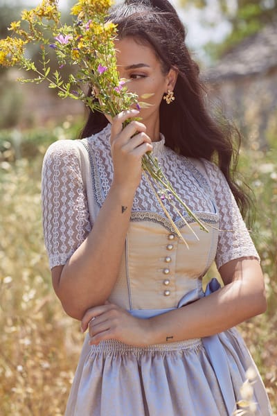 Dirndlbluse Tartufo