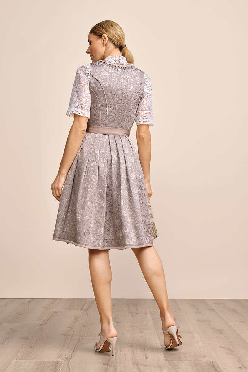 Dirndl Azalea (60cm)