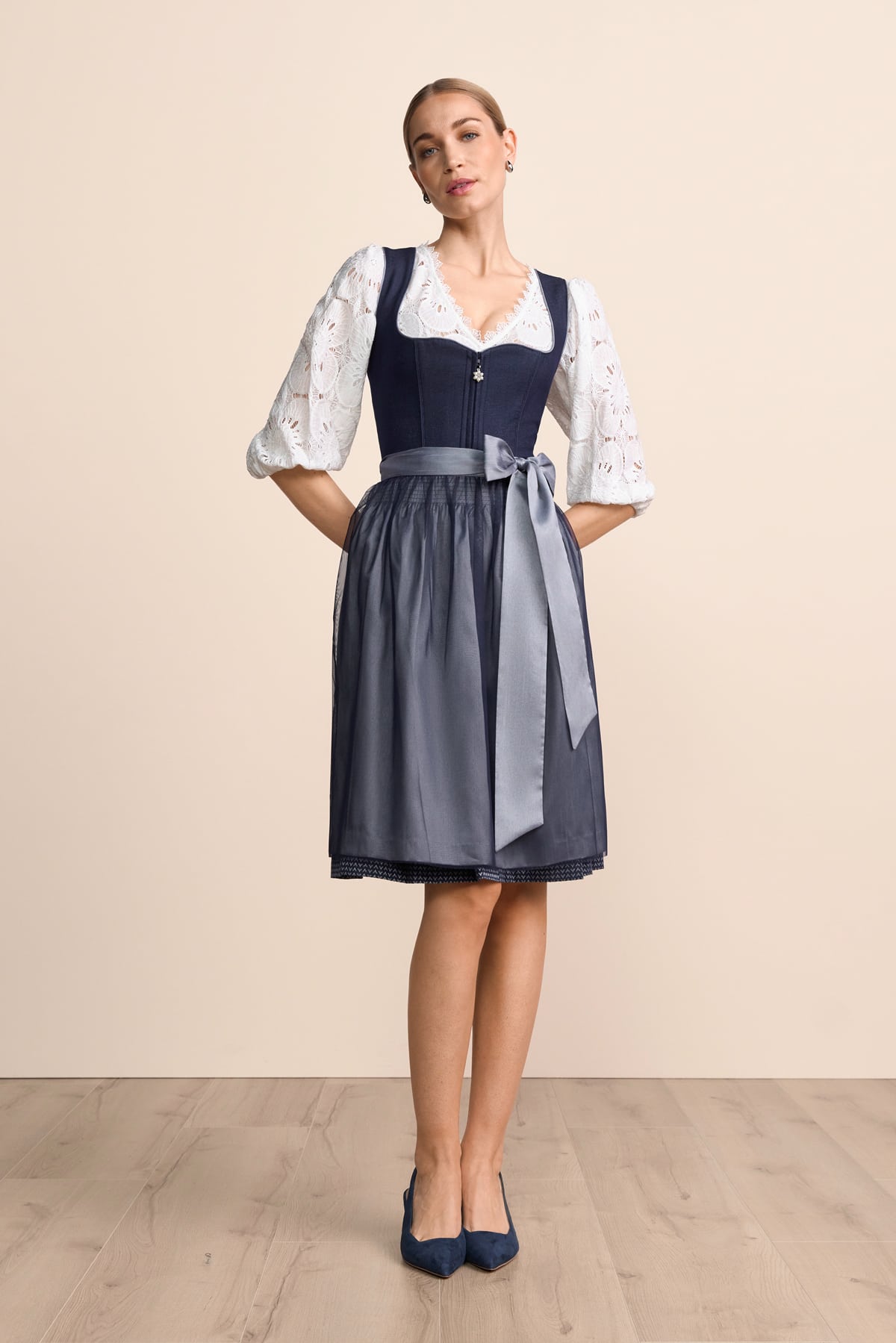 Dirndl Tessi (60cm)