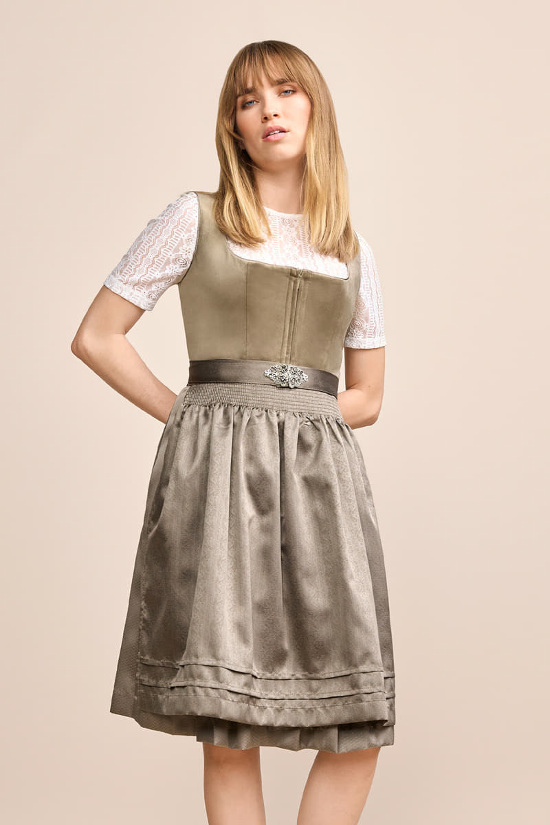 Dirndl Aurela (60cm)