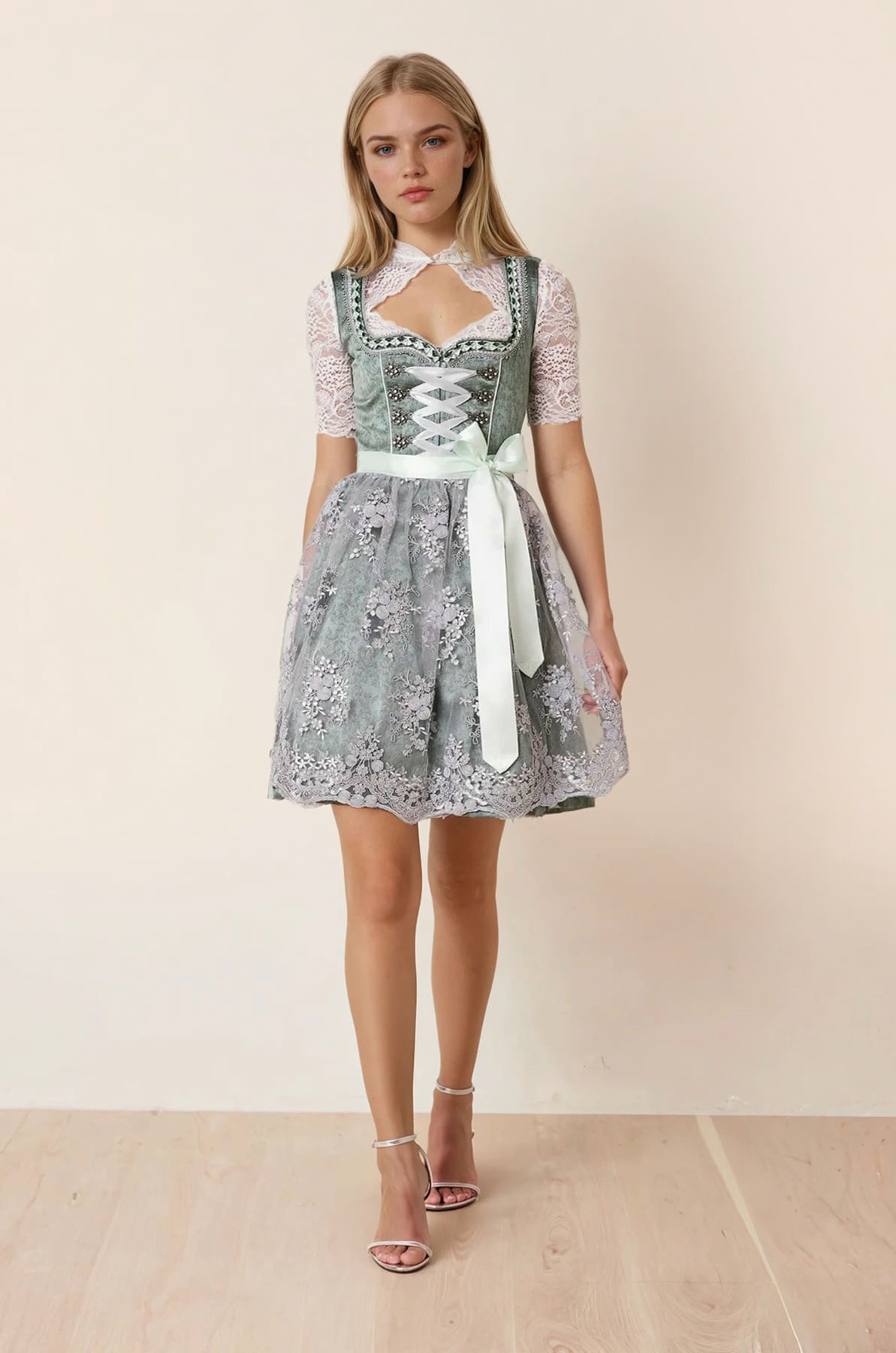 Dirndl Alara (50cm)