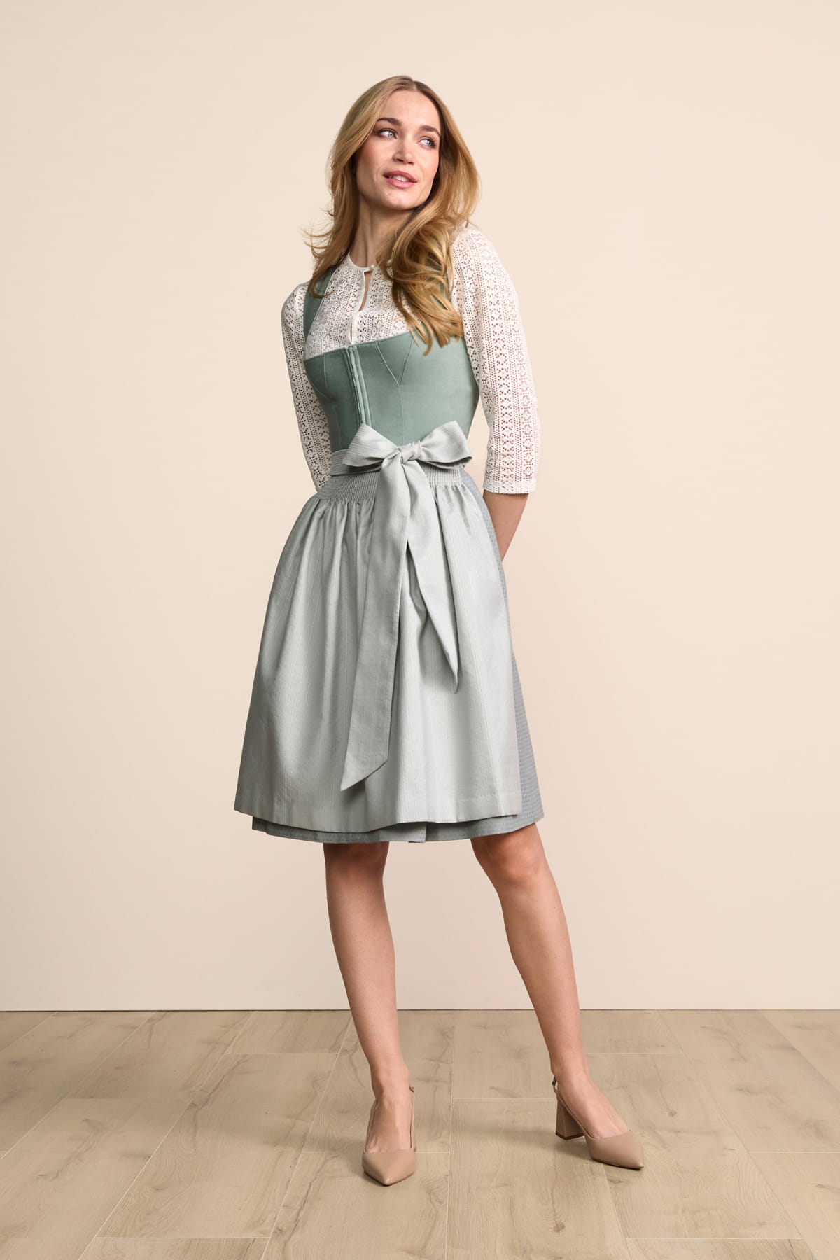 Dirndl Virelia (60cm)
