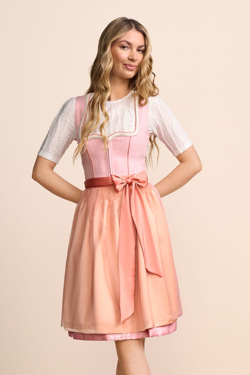Dirndl Struffoli (60cm)