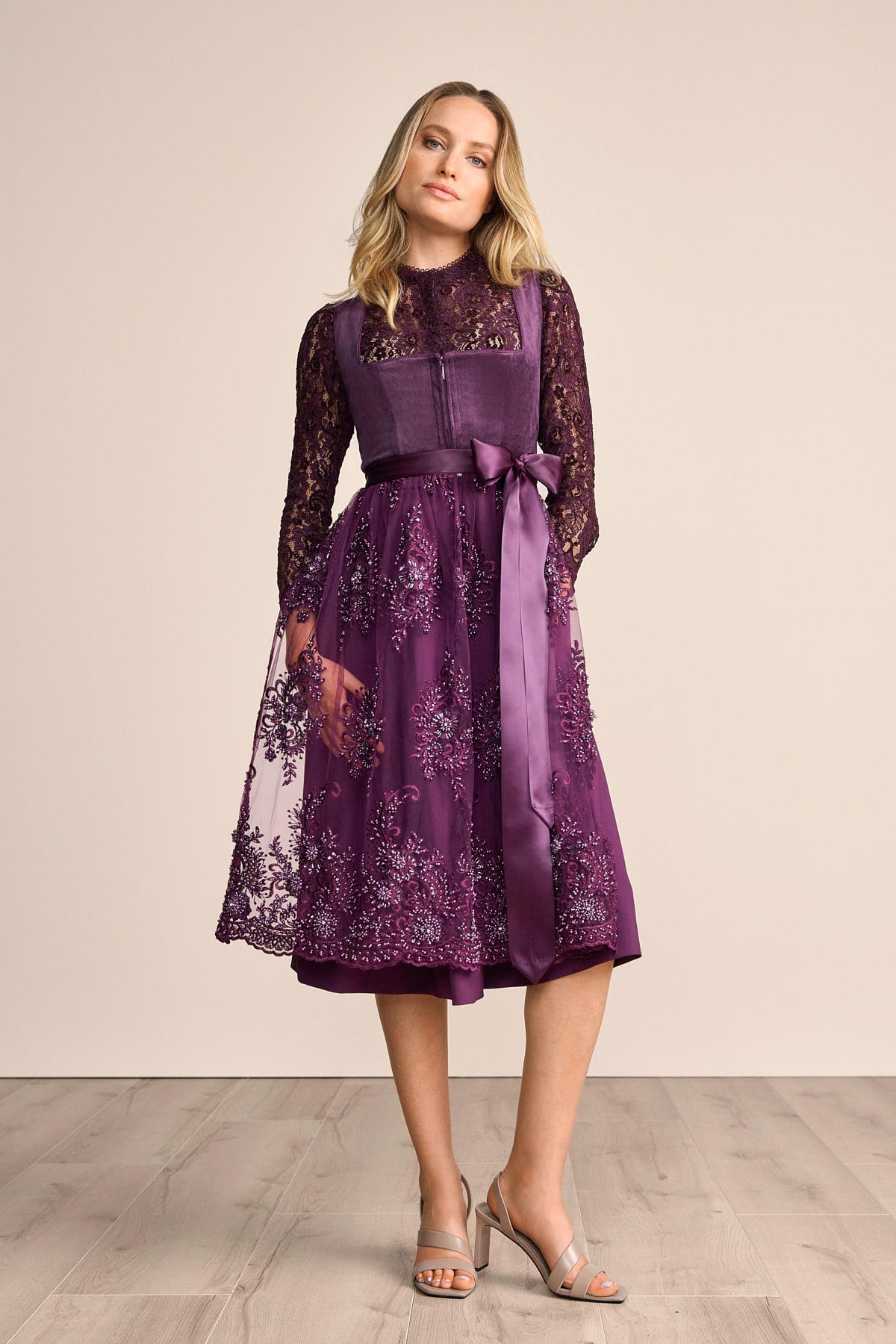 Dirndl Pinella (70cm)