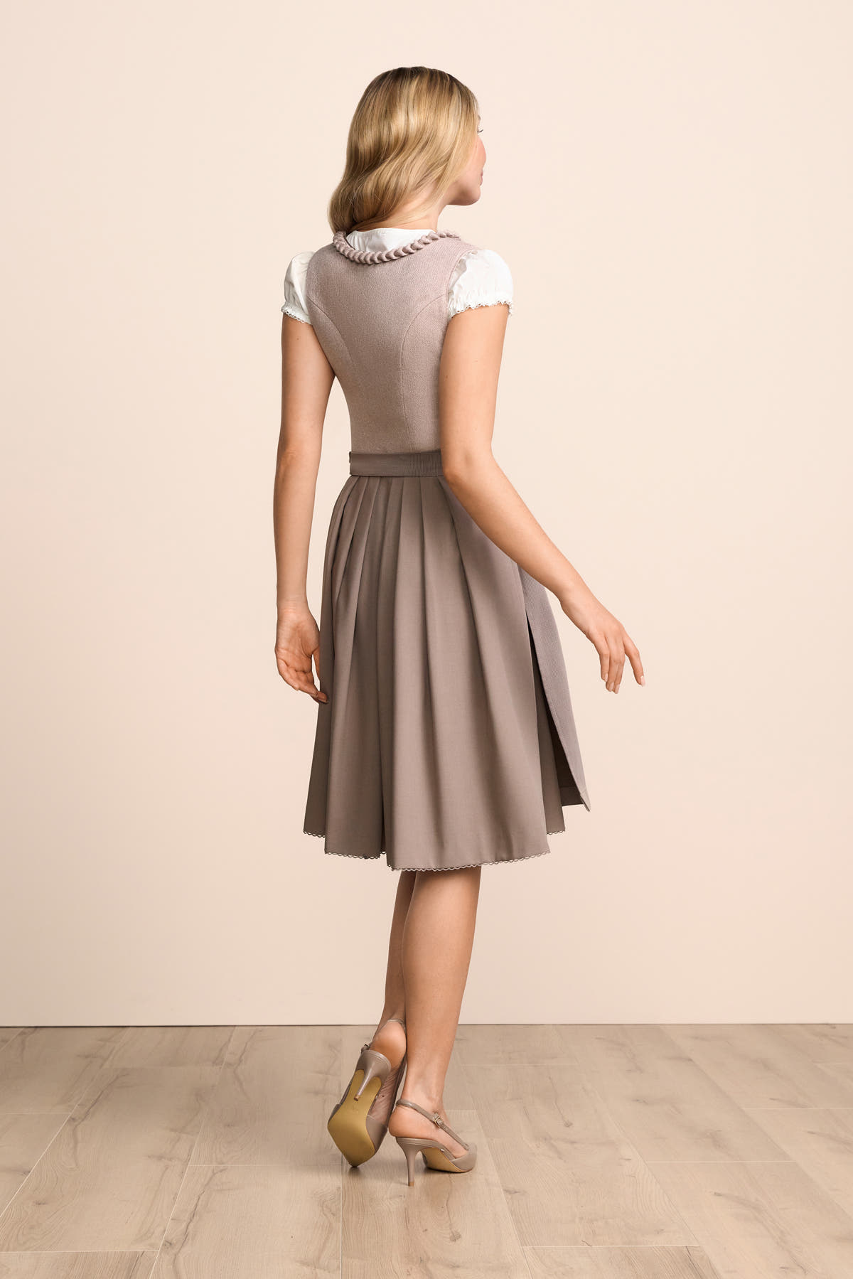 Dirndl Fiorinae (60cm)