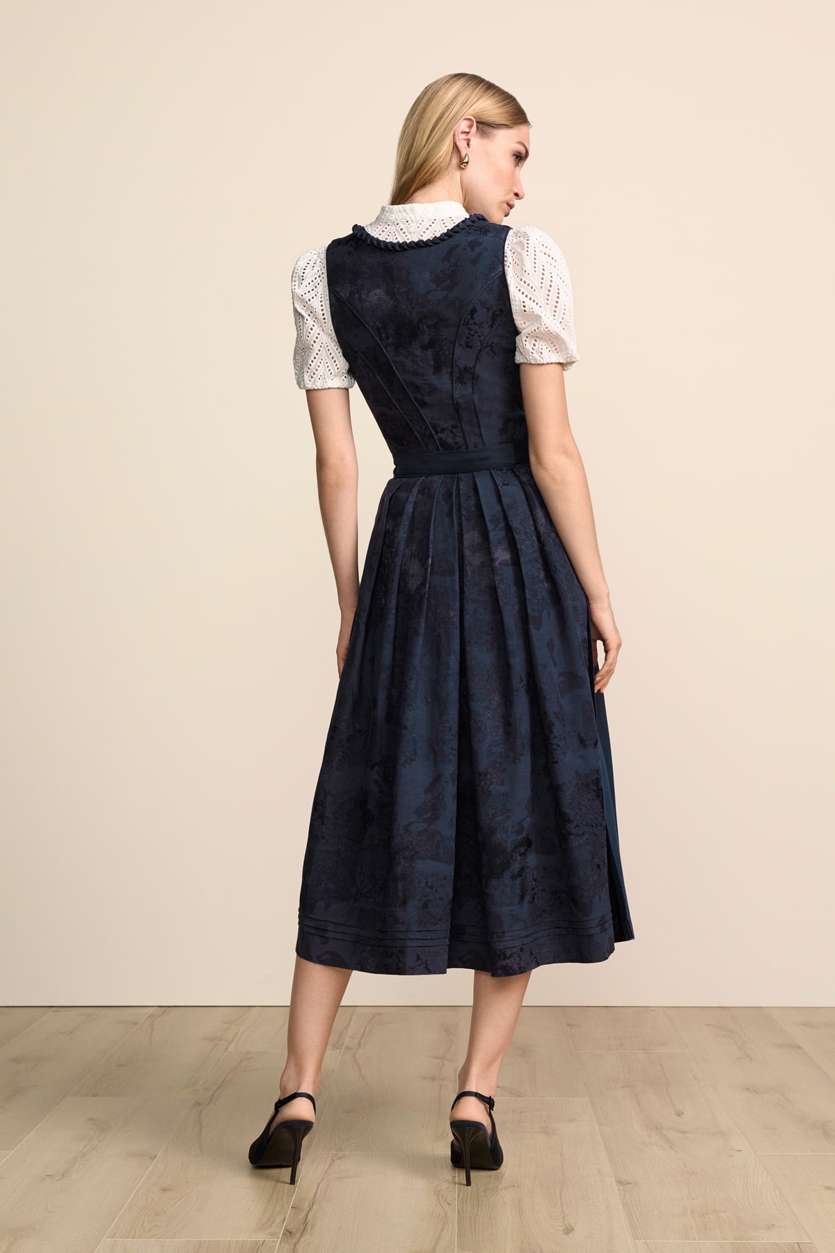Dirndl Calyssia (80cm)
