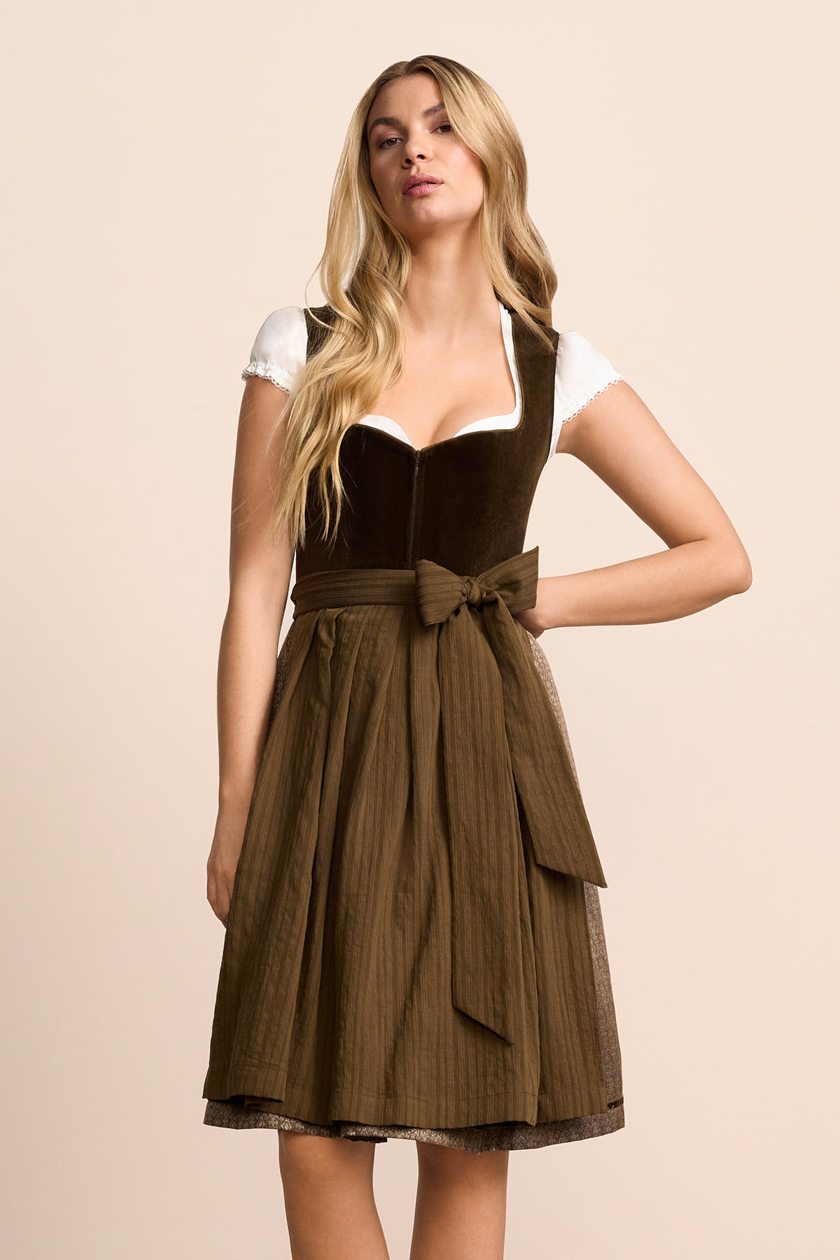 Dirndl Neleya (60cm)