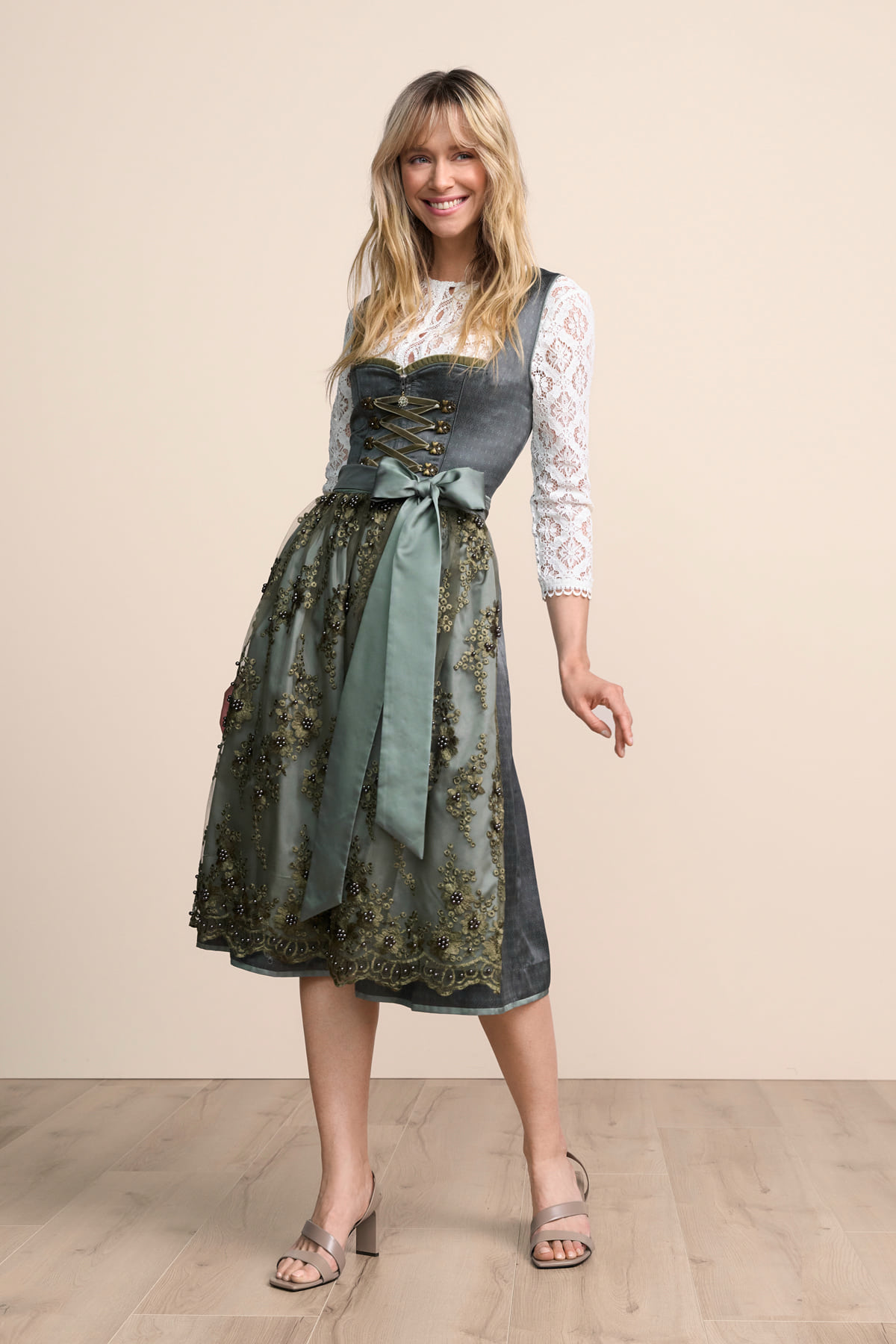 Dirndl Lunessa (70cm)
