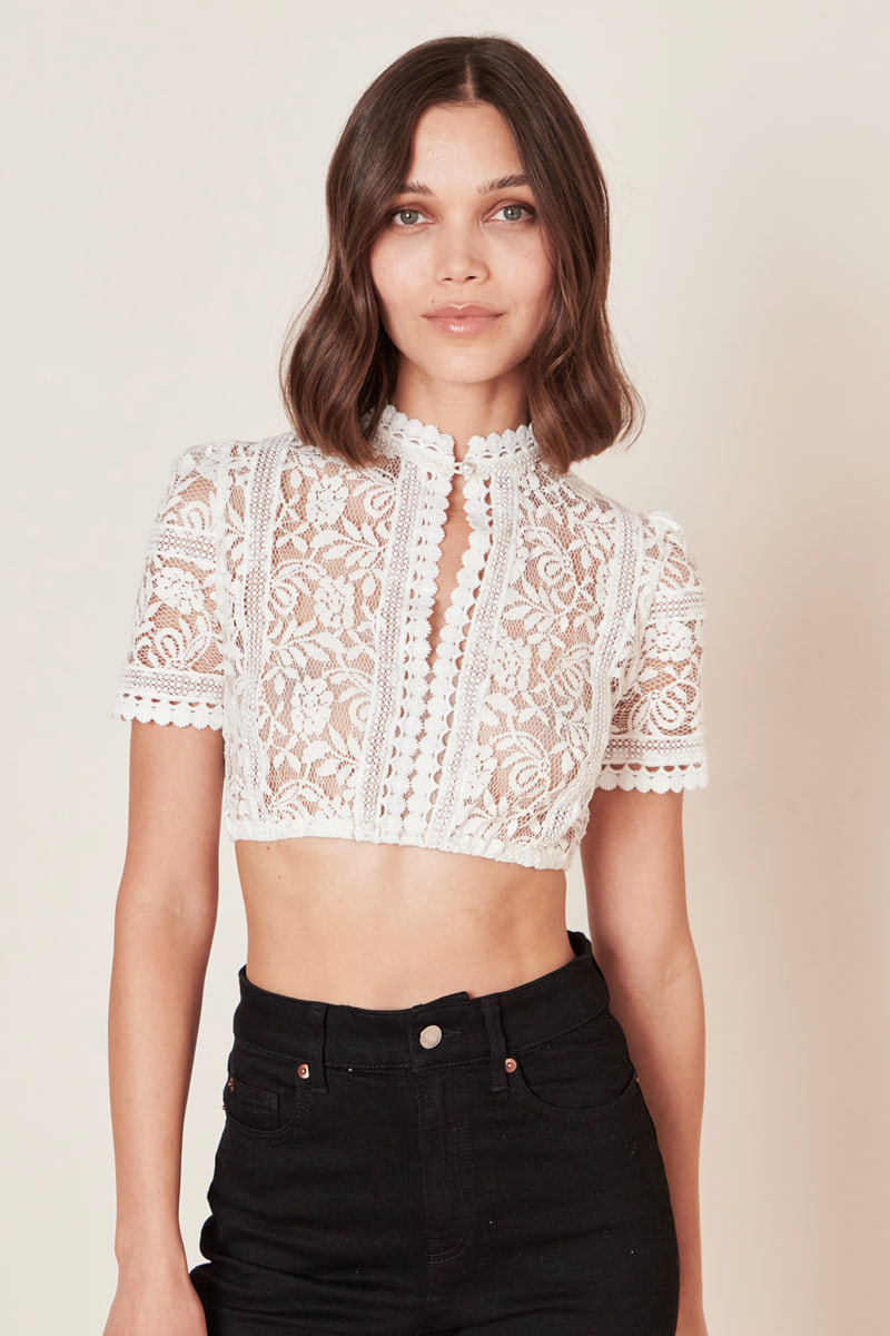 Dirndlbluse Benedicta