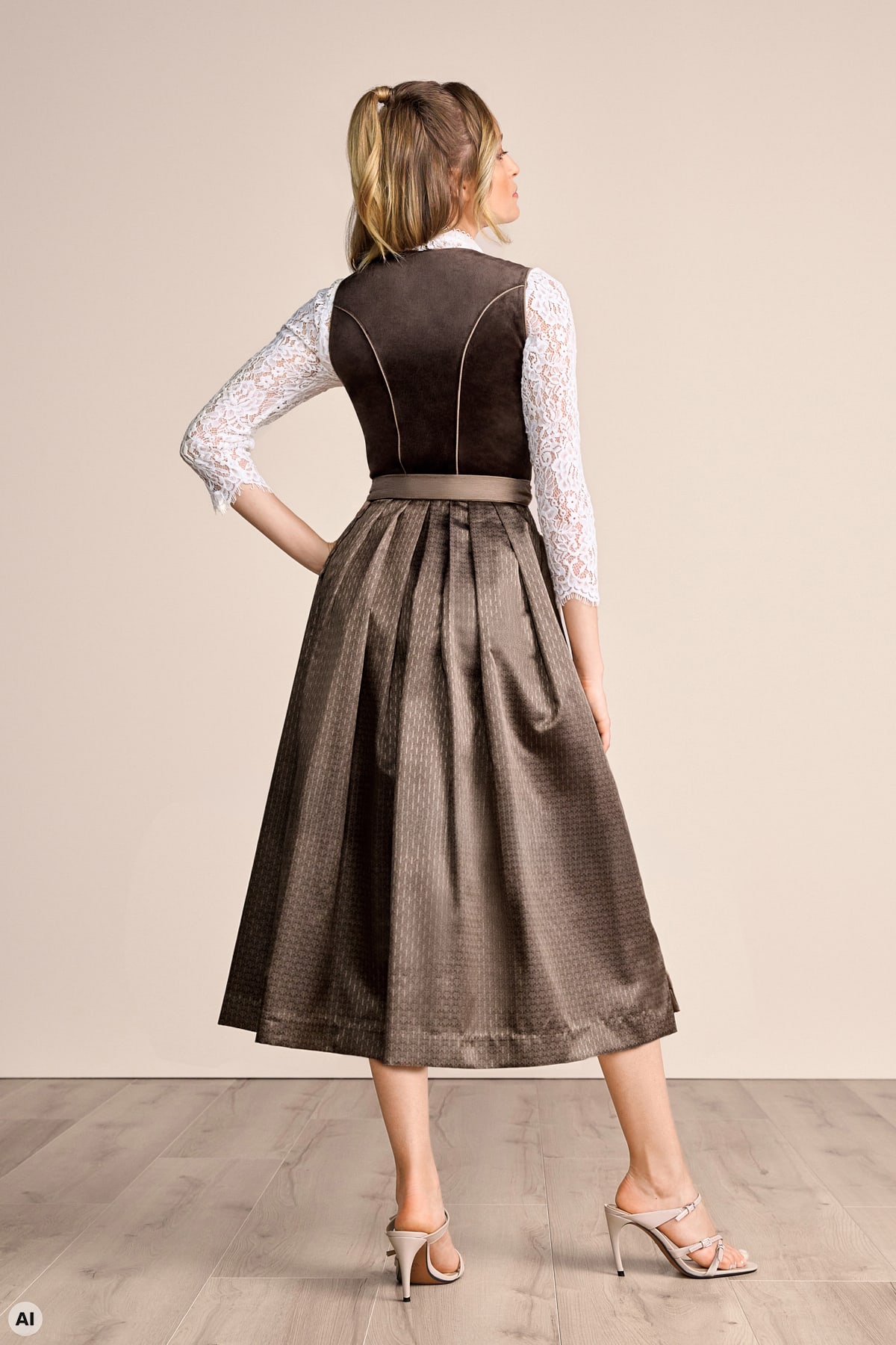 Dirndl Dagi (80cm)