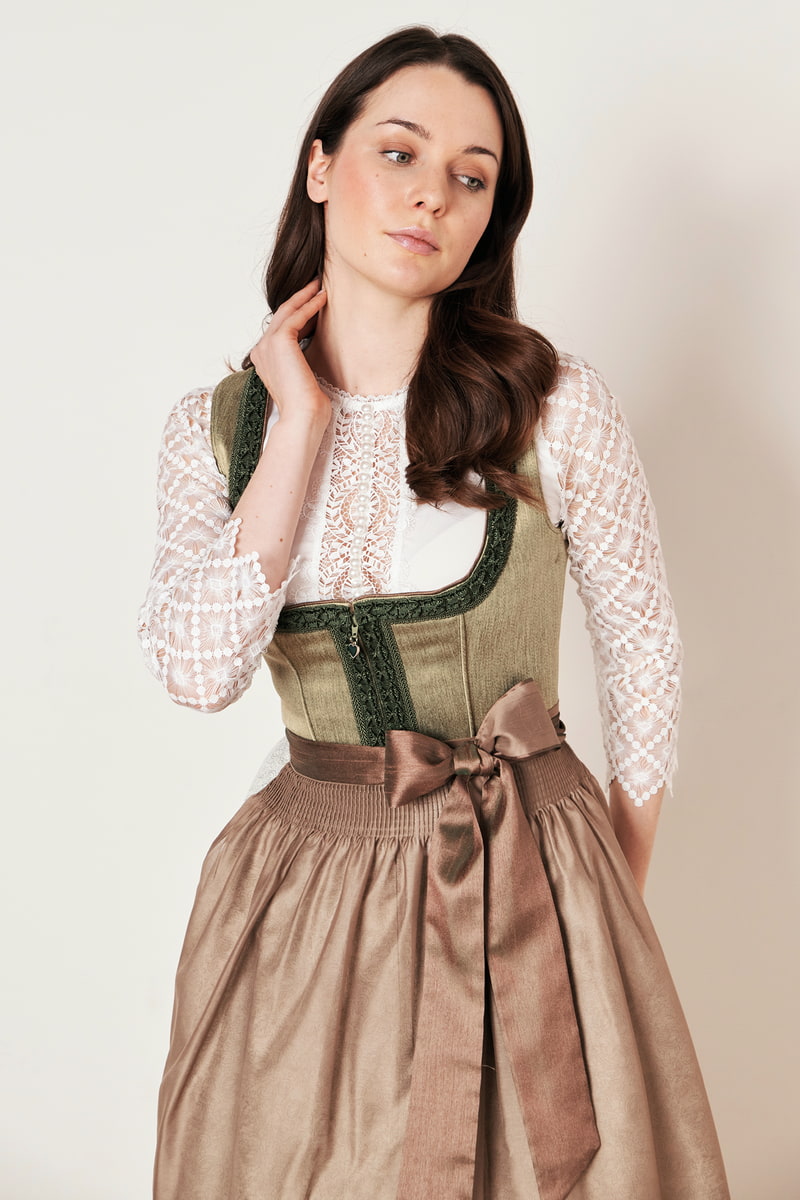 Dirndl Danila (70cm)